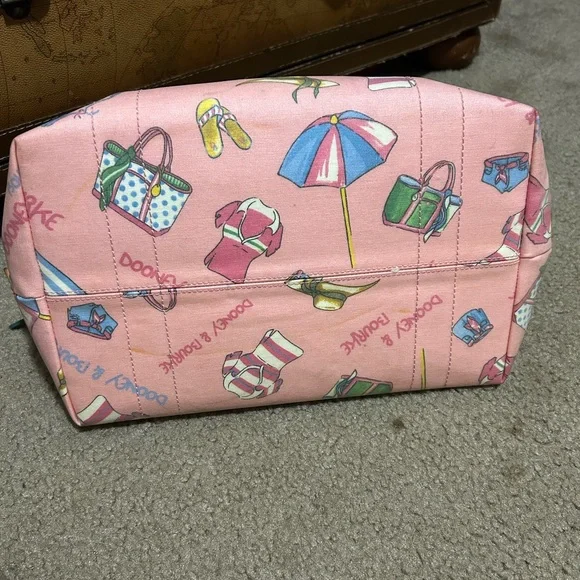 Dooney & Bourke Pink Beach Satchel - Picture 3 of 11